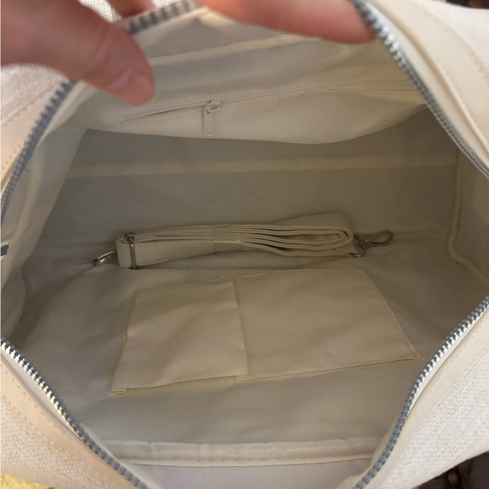 Primark Stitch Weekender Bag - Picture 2 of 7